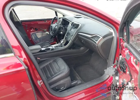 2013 Ford Fusion Se z USA, uszkodzony, nr VIN 3FA6P0H98DR186570